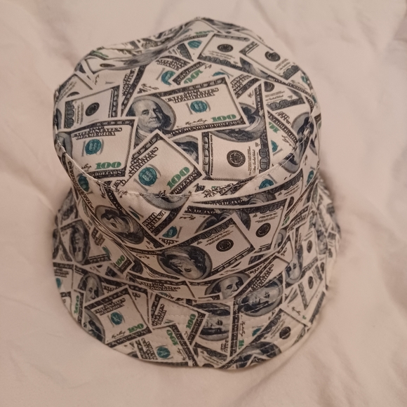 NWT Money pattern 💰 bucket hats for adult or teens - Picture 3 of 6